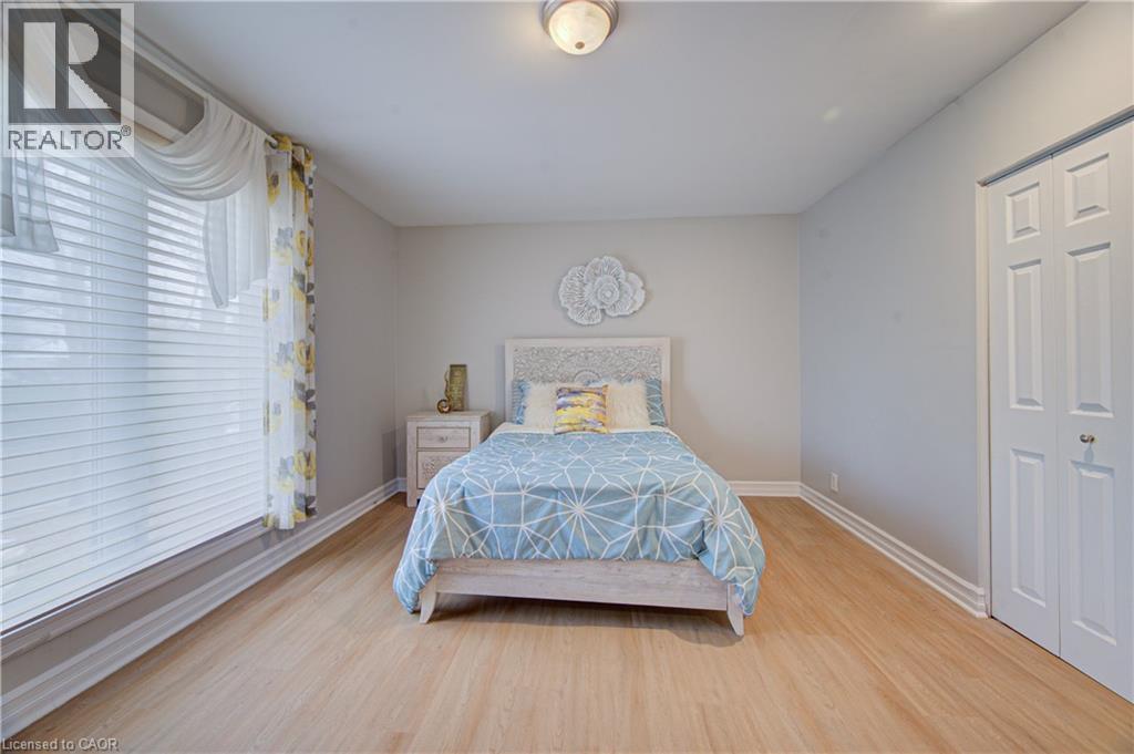 298 Ferndale Place, Waterloo, Ontario  N2J 3X9 - Photo 27 - 40829637