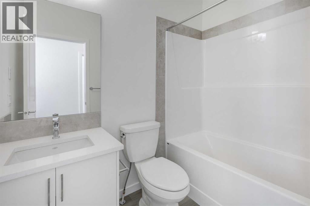 47 Lewisburg Manor Ne, Calgary, Alberta  T3P 2N7 - Photo 12 - A2301813