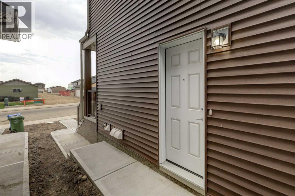 47 Lewisburg Manor Ne, Calgary, Alberta  T3P 2N7 - Photo 34 - A2301813