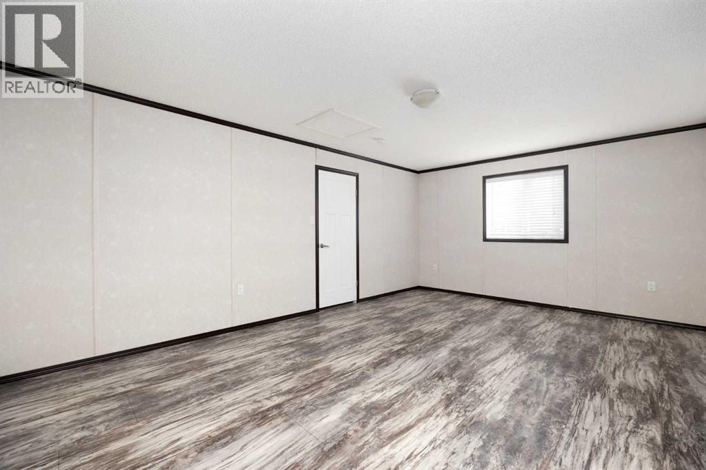 725 Beacon Hill Drive, Fort Mcmurray, Alberta  T9H 2P6 - Photo 7 - A2310743