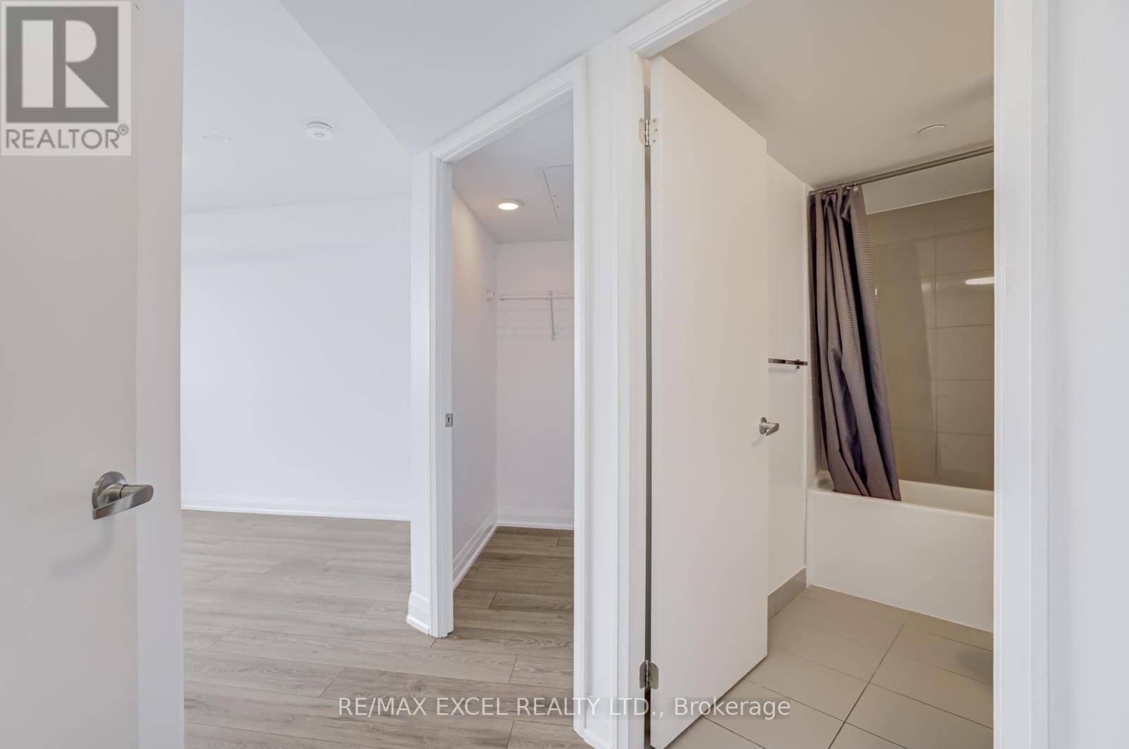 1407 - 30 Gibbs Road, Toronto, Ontario  M9B 0E4 - Photo 23 - W13124088