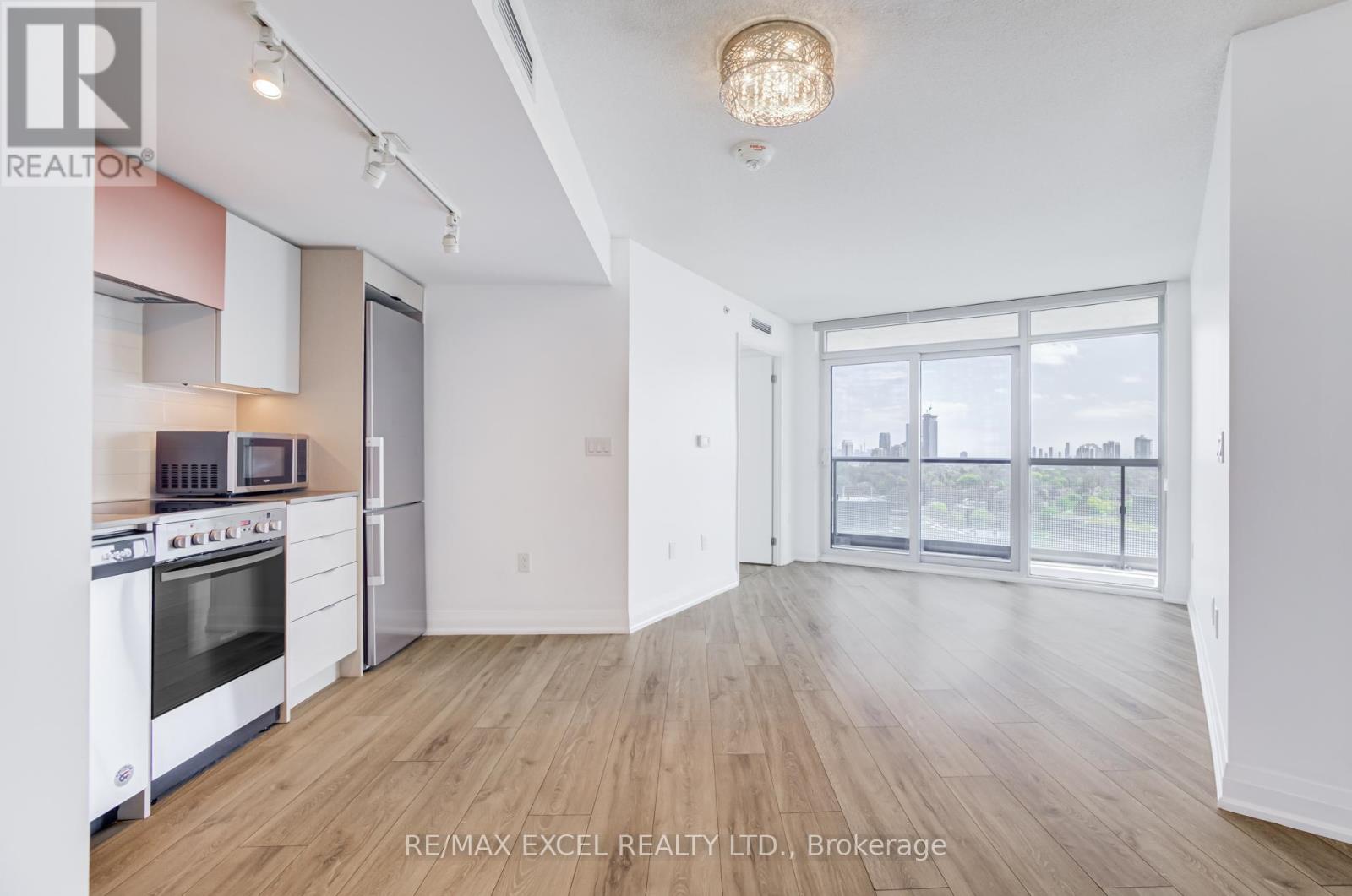 1407 - 30 Gibbs Road, Toronto, Ontario  M9B 0E4 - Photo 12 - W13124088