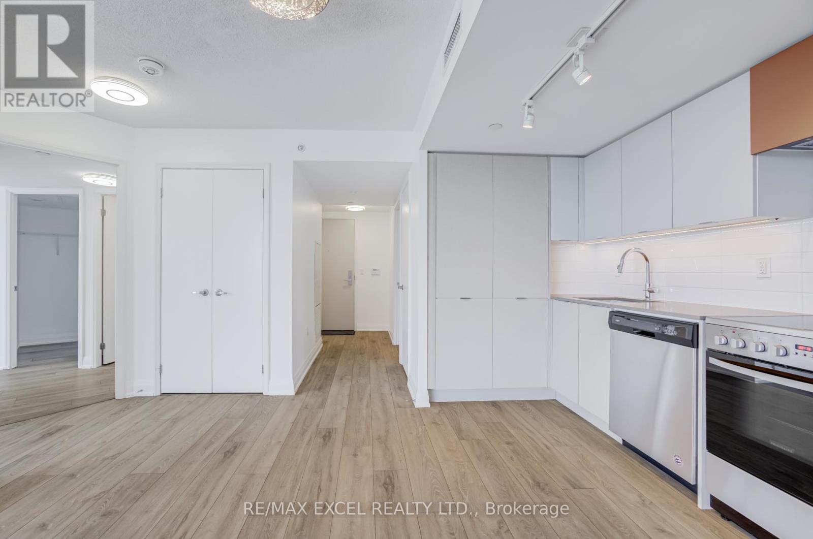 1407 - 30 Gibbs Road, Toronto, Ontario  M9B 0E4 - Photo 13 - W13124088