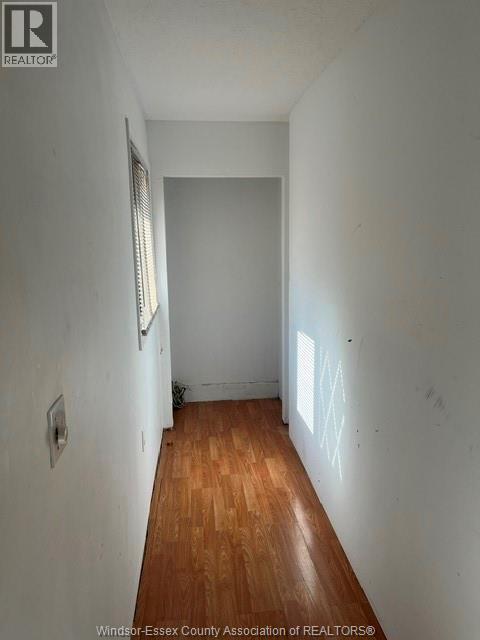 589 Elinor, Windsor, Ontario  N8P 1E3 - Photo 9 - 26011155