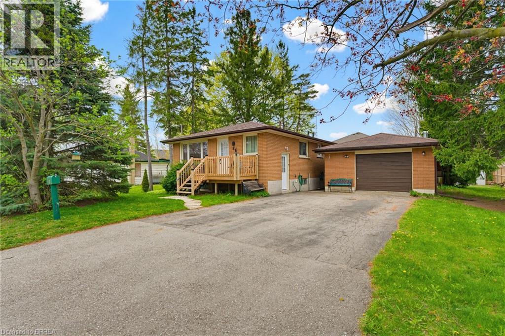 86 OAK Avenue, Paris, Ontario