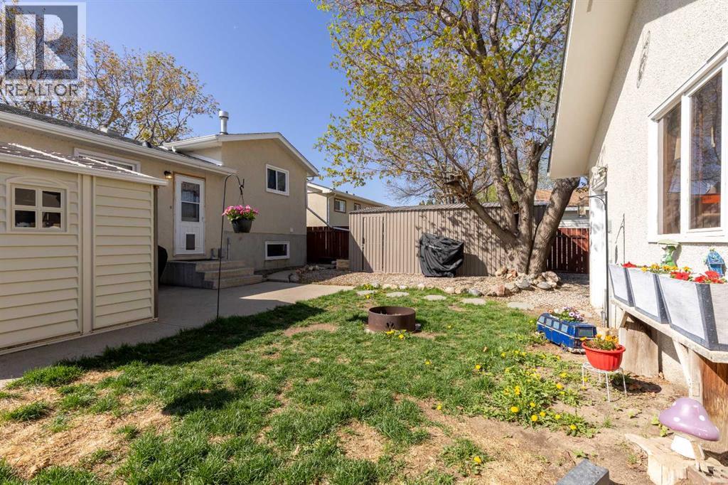 57 Honeysuckle Road N, Lethbridge, Alberta  T1H 4J7 - Photo 37 - A2310146