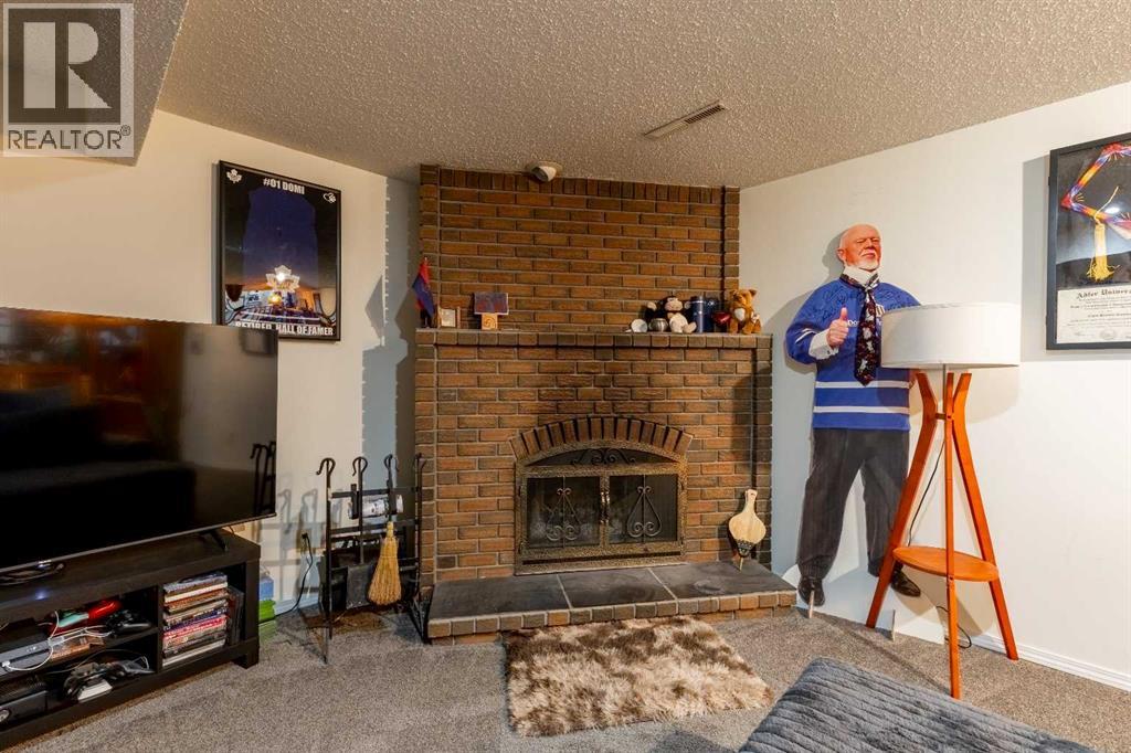 57 Honeysuckle Road N, Lethbridge, Alberta  T1H 4J7 - Photo 26 - A2310146