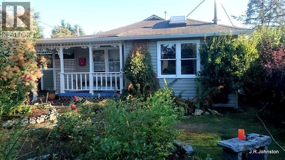 20530 Westfield Avenue, Maple Ridge, British Columbia  V2X 1L2 - Photo 2 - R3123864