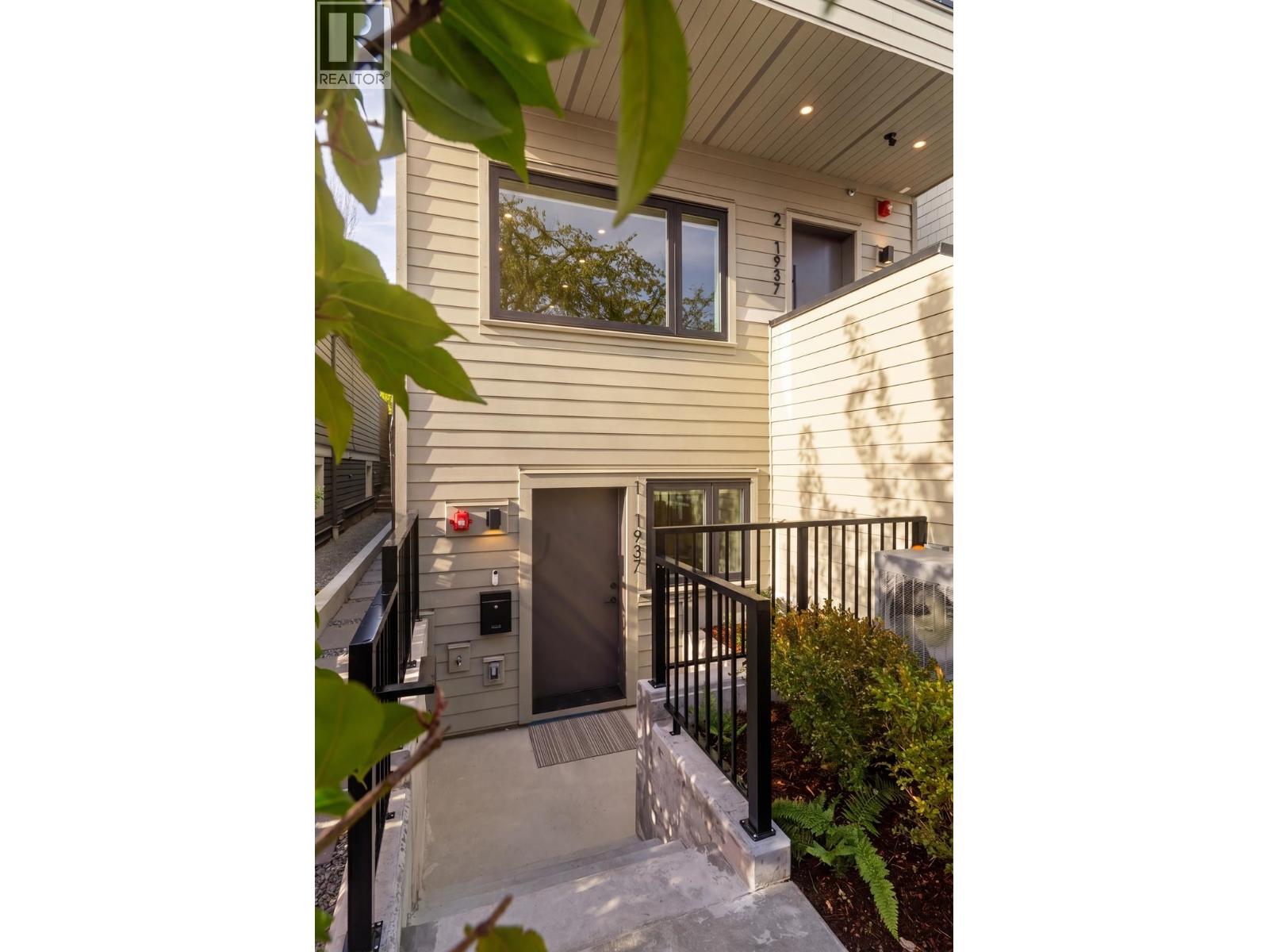 1 1937 Templeton Drive, Vancouver, British Columbia  V5N 4V9 - Photo 17 - R3118052