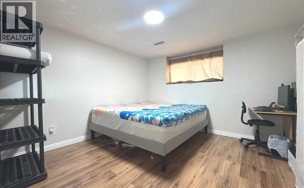 2715 41a Avenue Se, Calgary, Alberta  T2B 2M1 - Photo 21 - A2291300
