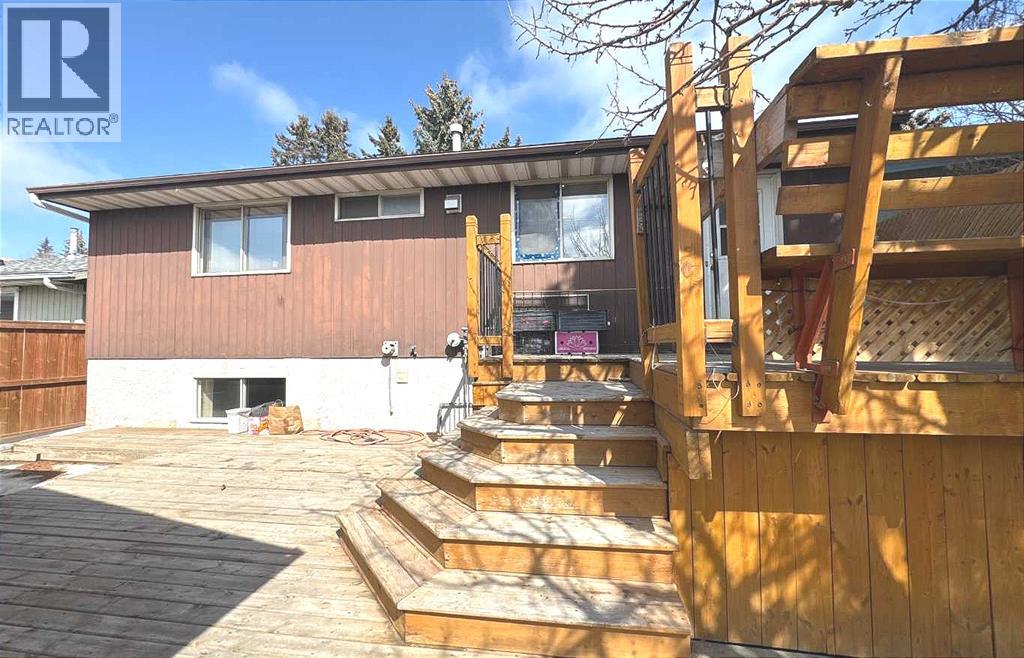 2715 41a Avenue Se, Calgary, Alberta  T2B 2M1 - Photo 23 - A2291300