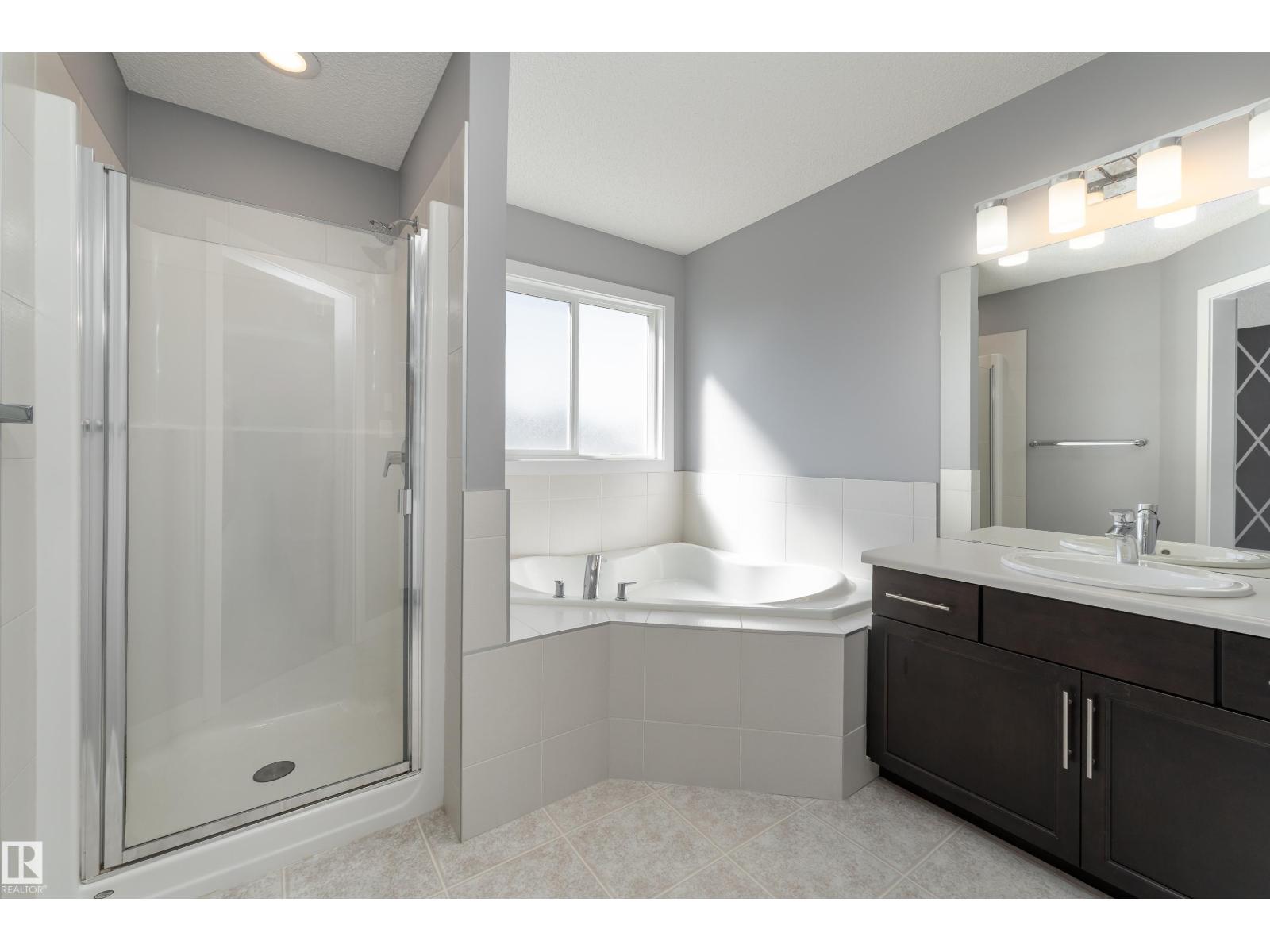 411 Watt Bv Sw, Edmonton, Alberta  T6X 1R1 - Photo 36 - E4487746