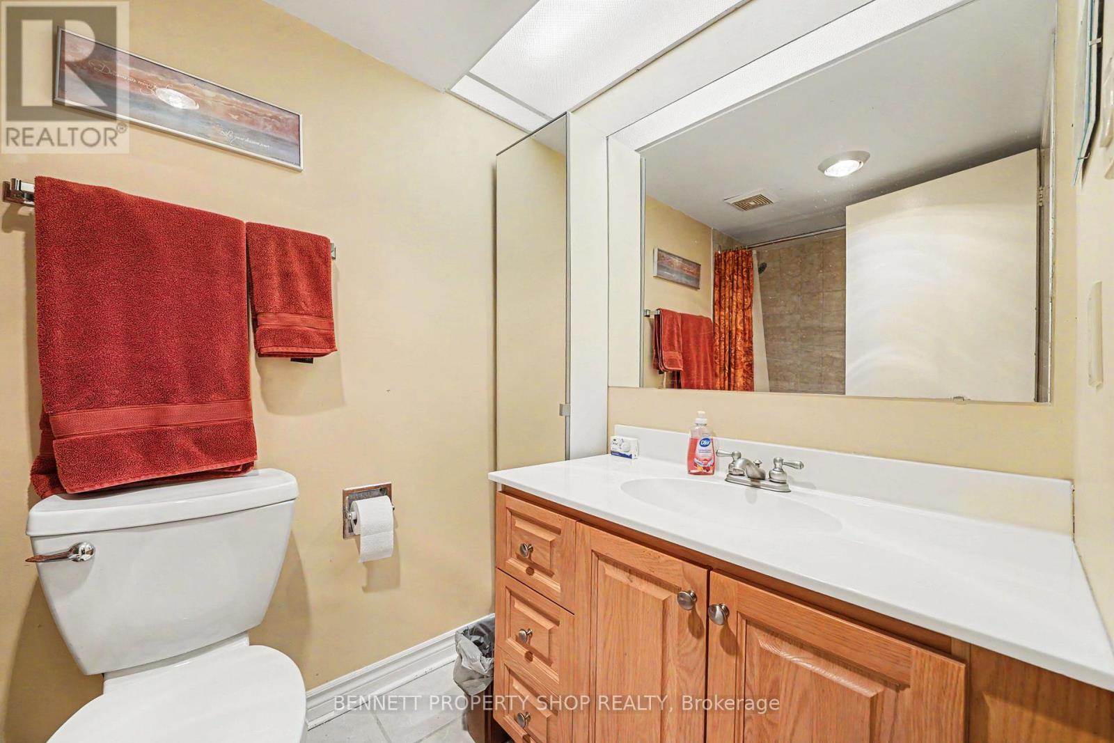 12 Laurel Valley Court, Ottawa, Ontario  K2S 1B9 - Photo 10 - X13127036