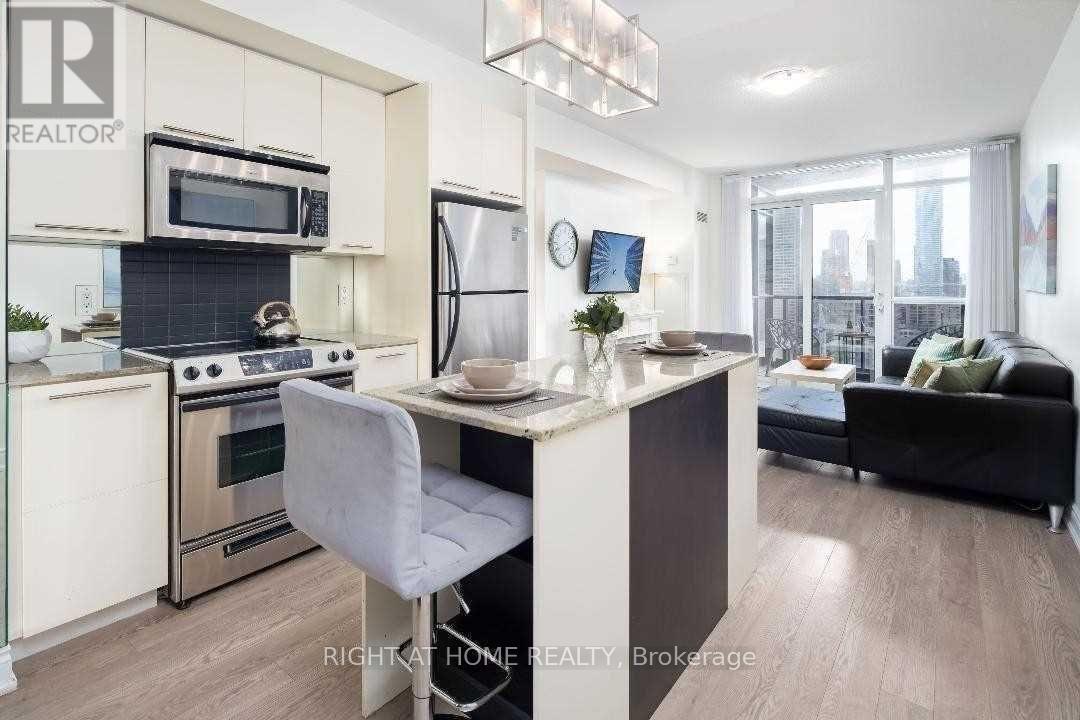3102 - 21 Carlton Street, Toronto, Ontario M5B 1L3 - Photo 3 - C13087586