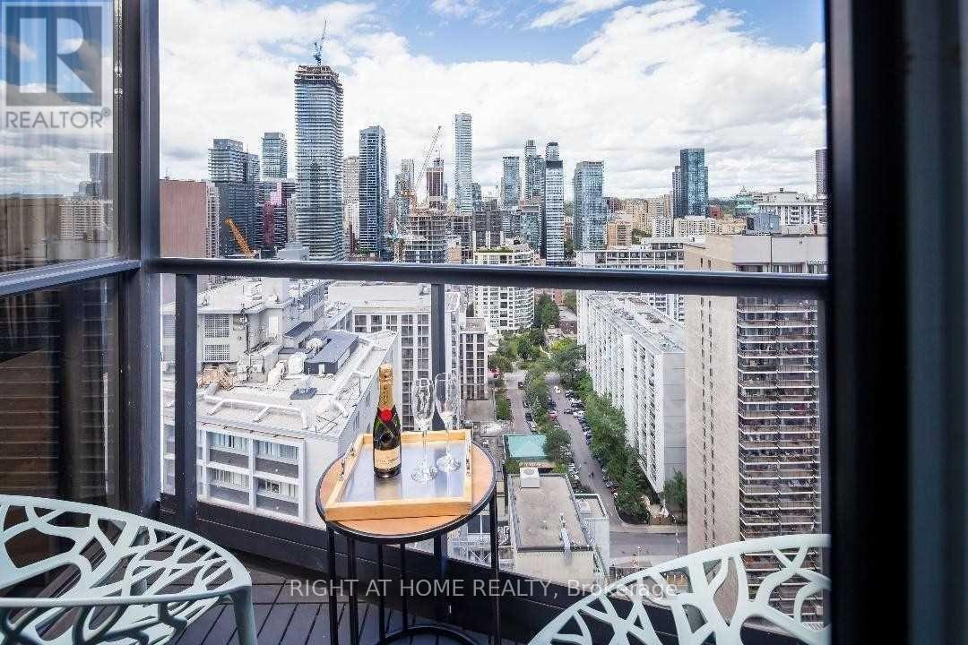 3102 - 21 Carlton Street, Toronto, Ontario M5B 1L3 - Photo 4 - C13087586