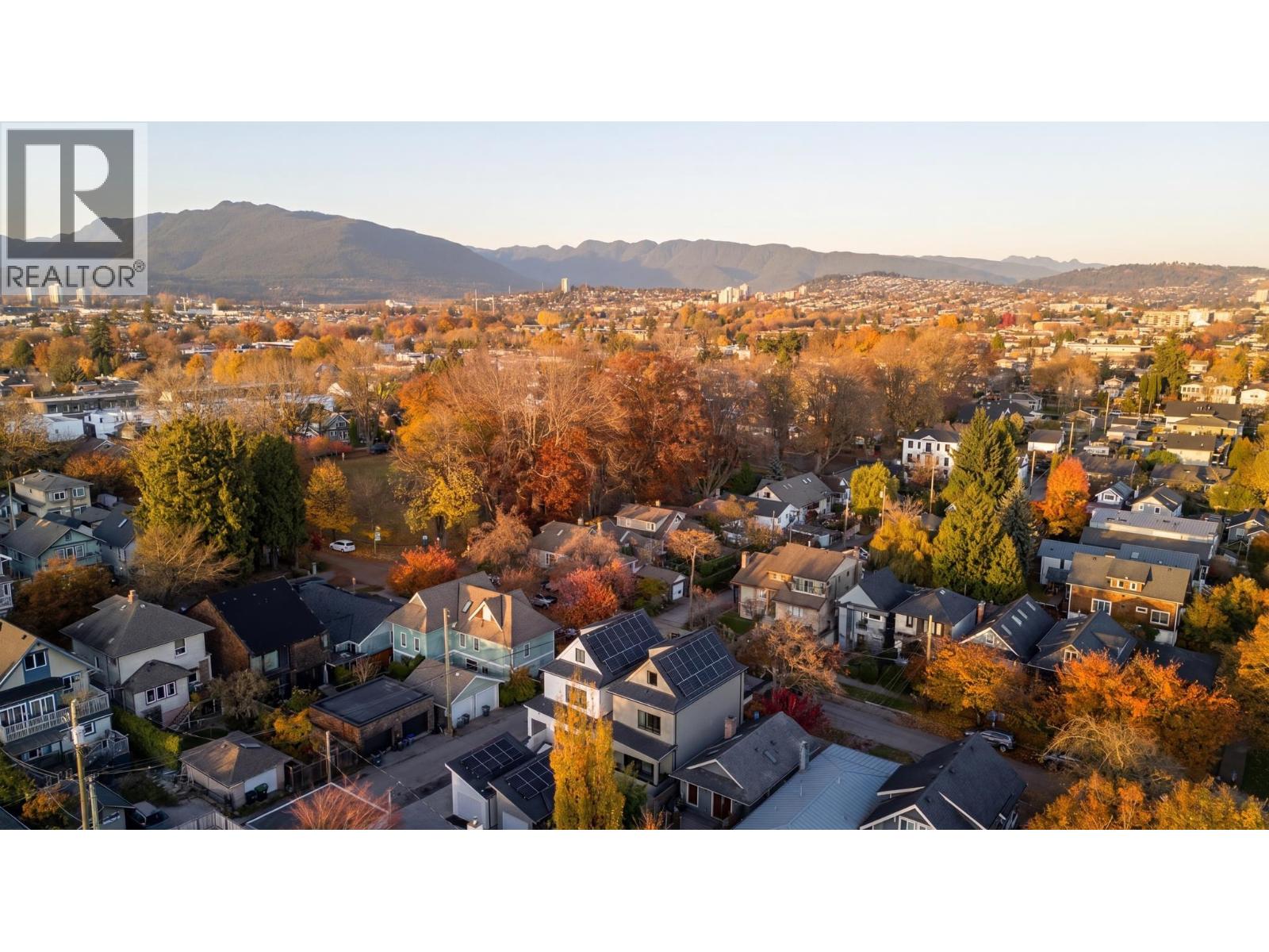 1937 Templeton Drive, Vancouver, British Columbia  V5N 4V9 - Photo 8 - R3118059