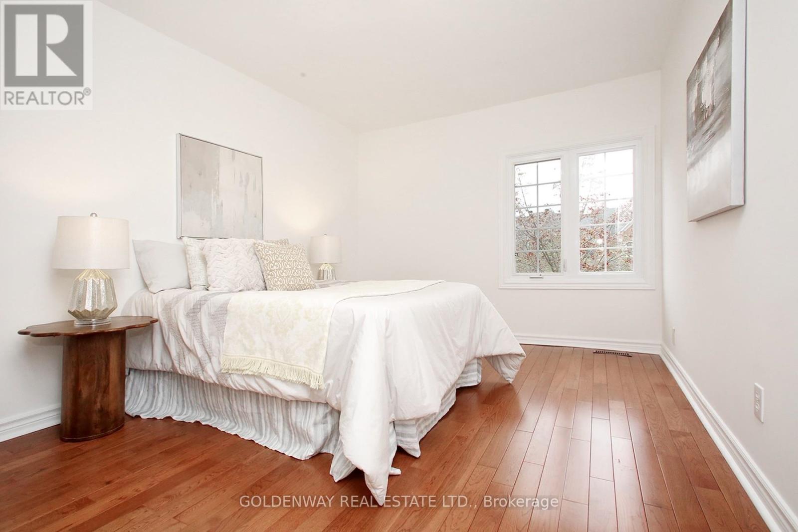 6 Royal Manor Crescent, Richmond Hill, Ontario  L4B 3N5 - Photo 20 - N13127110