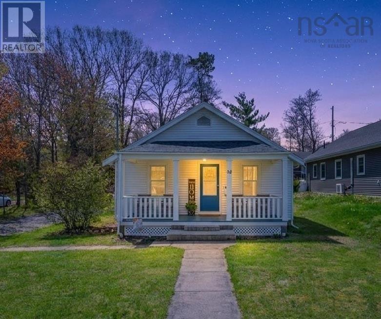 38 Woodworth Road, Kentville, Nova Scotia  B4N 1B3 - Photo 2 - 202610926