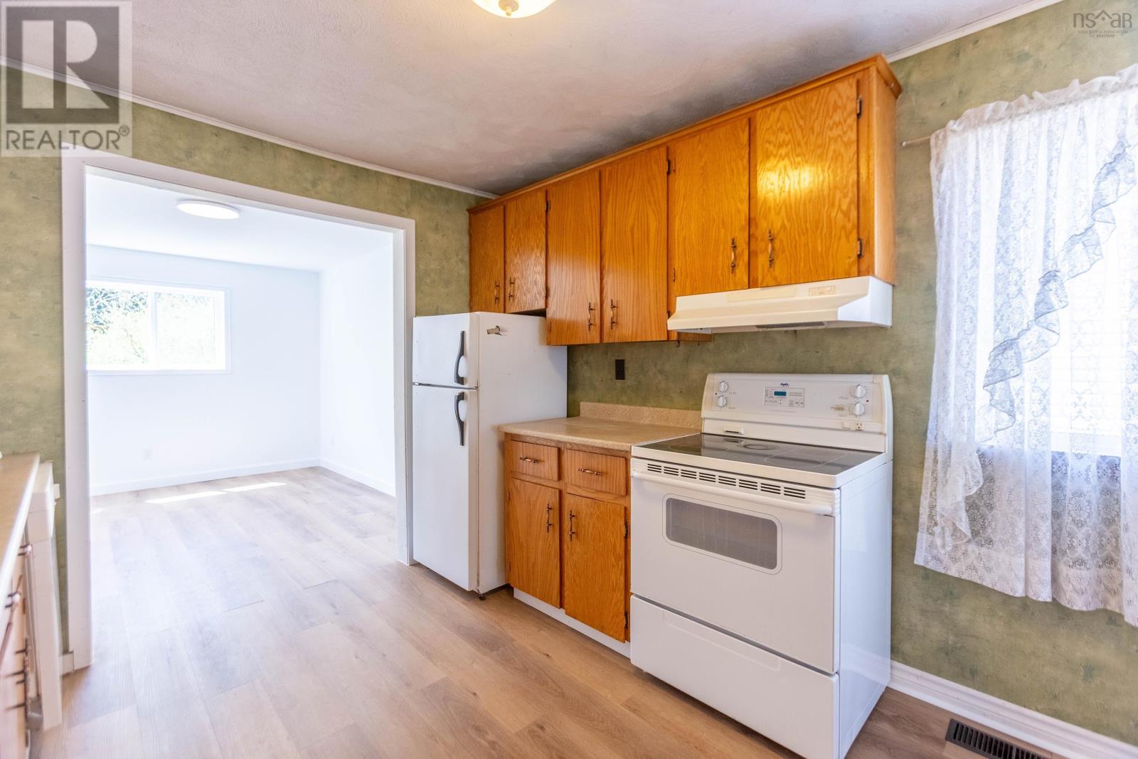 35 East Pleasant Street, Amherst, Nova Scotia  B4H 1M6 - Photo 11 - 202610931