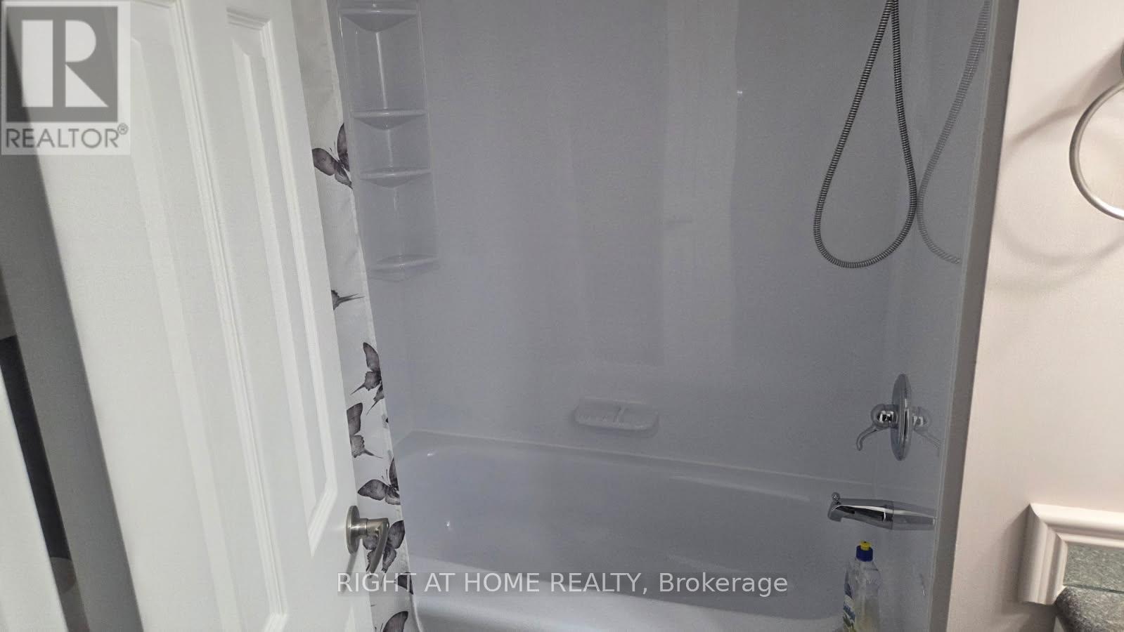 7564 Redhaven Crescent, Niagara Falls, Ontario  L2G 7H7 - Photo 6 - X13081920