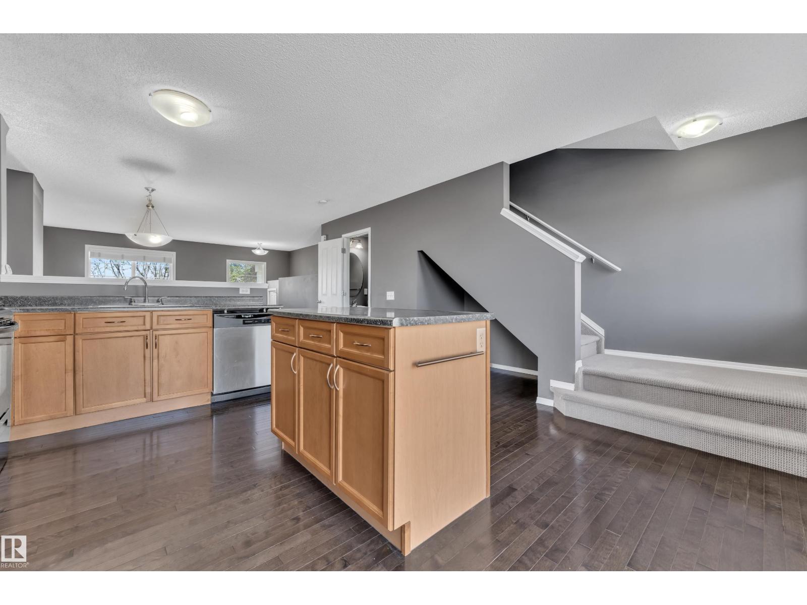 #48 3075 Trelle Cr Nw, Edmonton, Alberta  T6R 3V5 - Photo 14 - E4487750