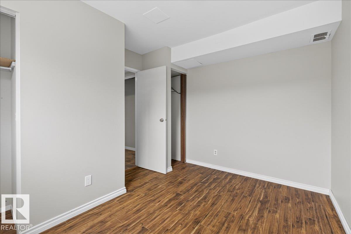 1066 Knottwood Rd E Nw, Edmonton, Alberta  T6K 3R4 - Photo 29 - E4487755