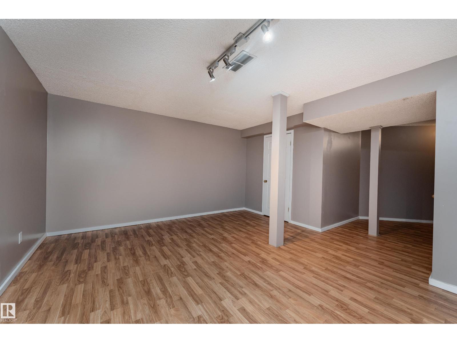 121 Bulyea Rd Nw, Edmonton, Alberta  T6R 2M9 - Photo 37 - E4487756