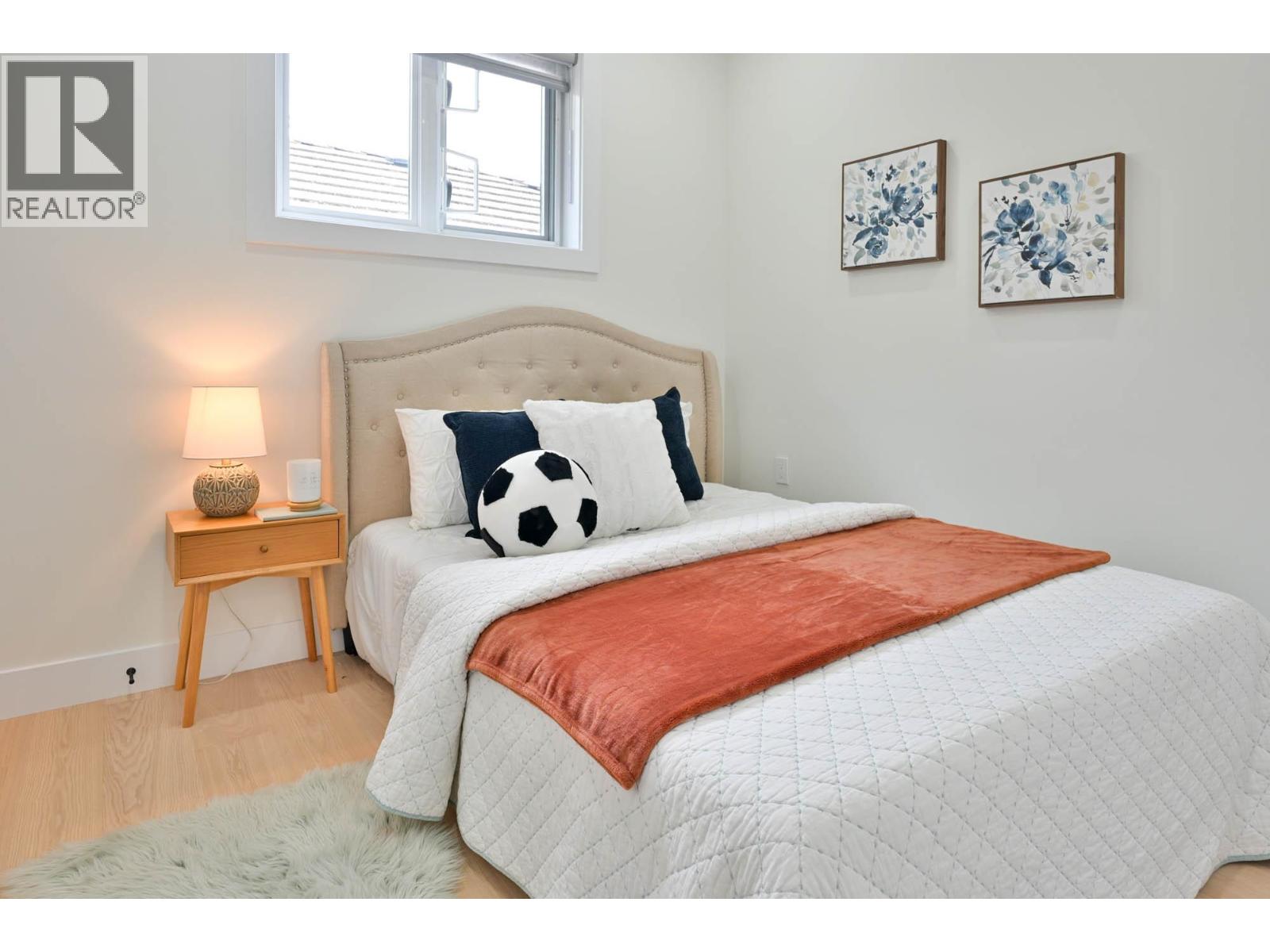 4874-B Lanark Street, Vancouver, British Columbia  V5N 3S2 - Photo 5 - R3123742