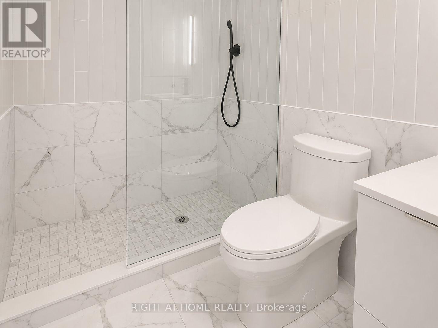 1505 - 327 King Street, Toronto, Ontario  M5V 0W7 - Photo 13 - C13129836