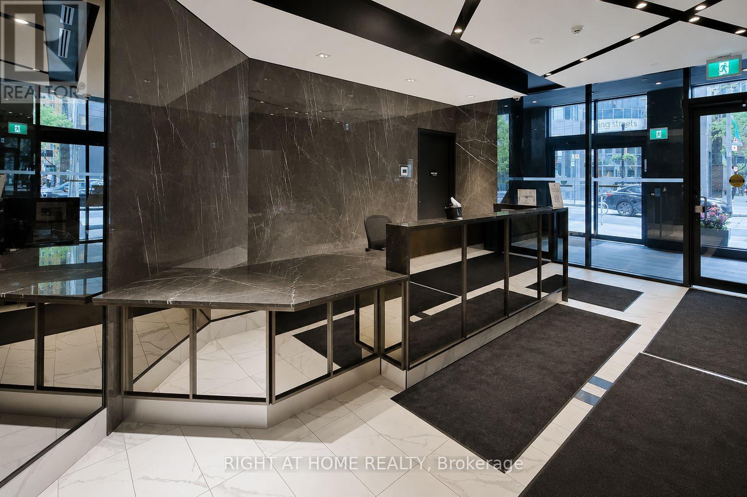 1505 - 327 King Street, Toronto, Ontario  M5V 0W7 - Photo 15 - C13129836