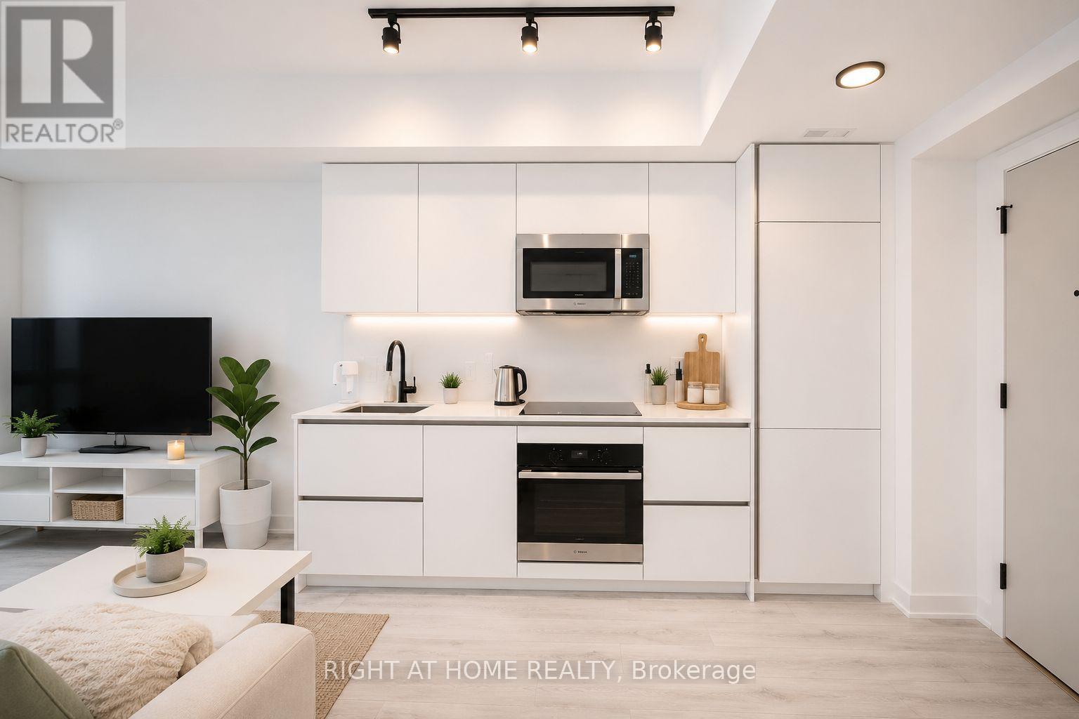 1505 - 327 King Street, Toronto, Ontario  M5V 0W7 - Photo 7 - C13129836