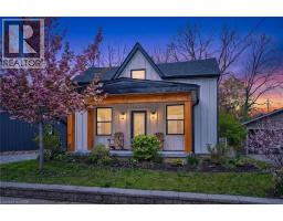 255 MACNAB Street, Dundas, Ontario