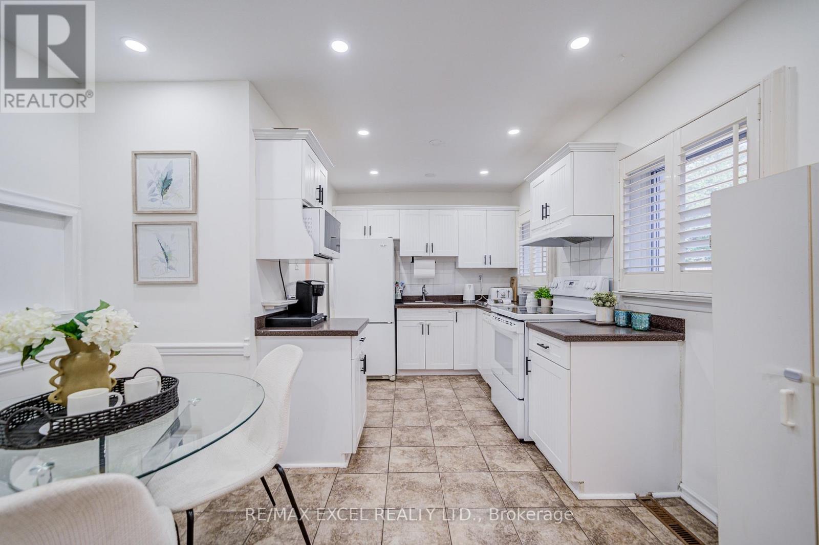 71 Vauxhall Drive, Toronto, Ontario  M1P 1R1 - Photo 13 - E13129838