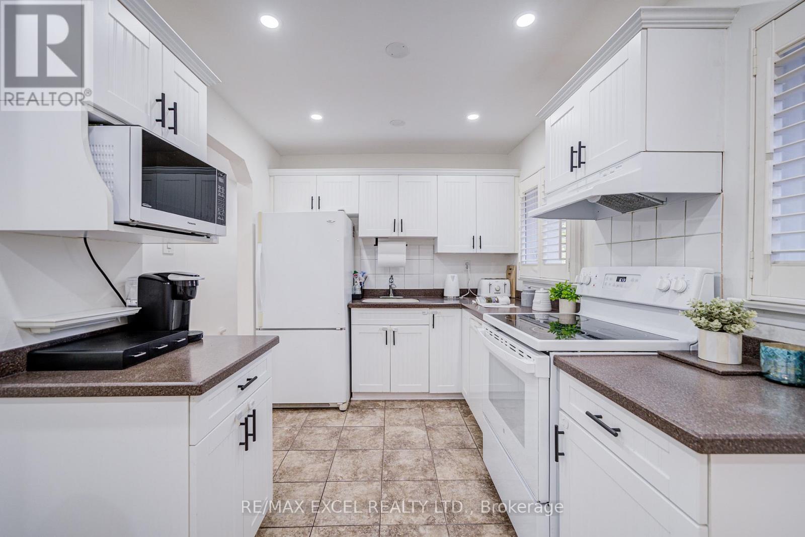 71 Vauxhall Drive, Toronto, Ontario  M1P 1R1 - Photo 17 - E13129838