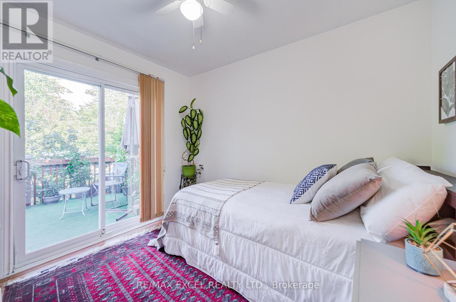 71 Vauxhall Drive, Toronto, Ontario  M1P 1R1 - Photo 25 - E13129838