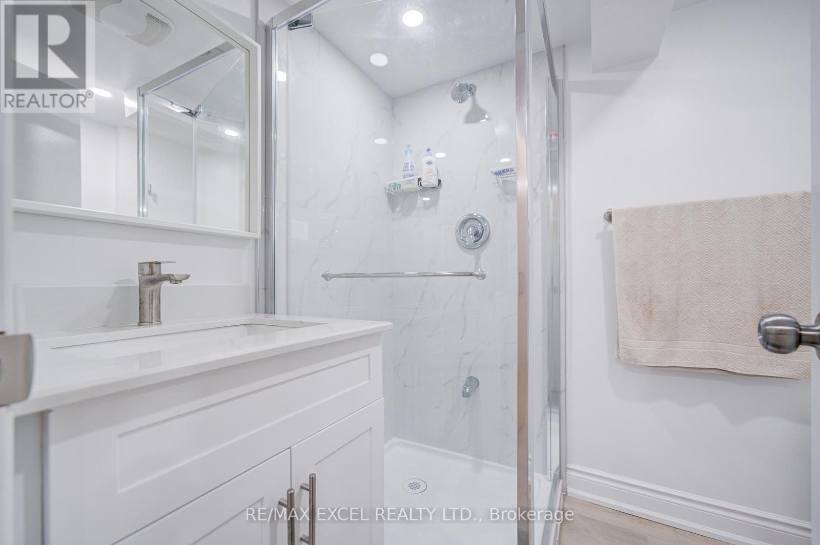 71 Vauxhall Drive, Toronto, Ontario  M1P 1R1 - Photo 39 - E13129838