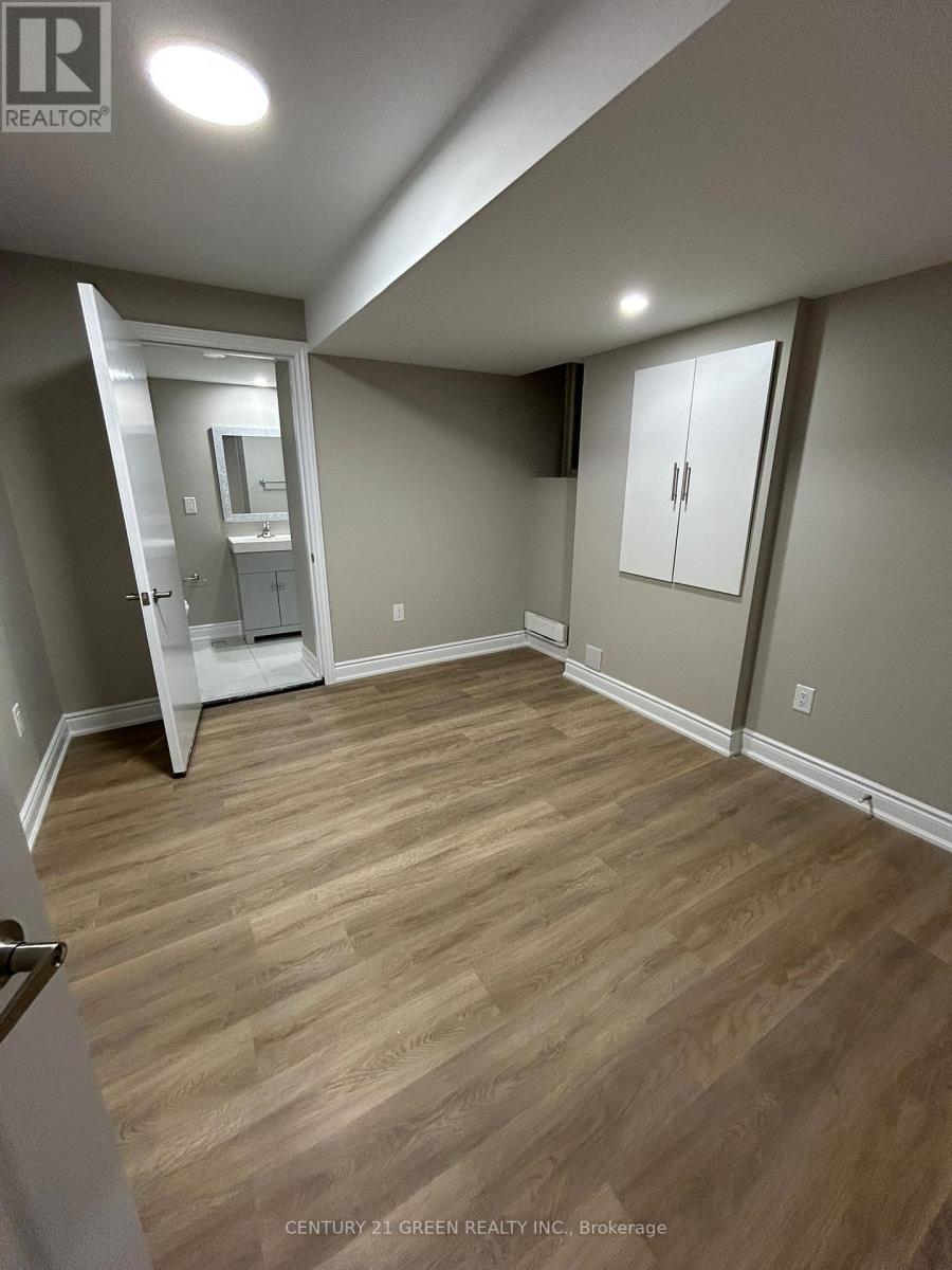 Bsmt - 2100 Hallandale Street, Oshawa, Ontario  L1L 0T8 - Photo 6 - E13129850