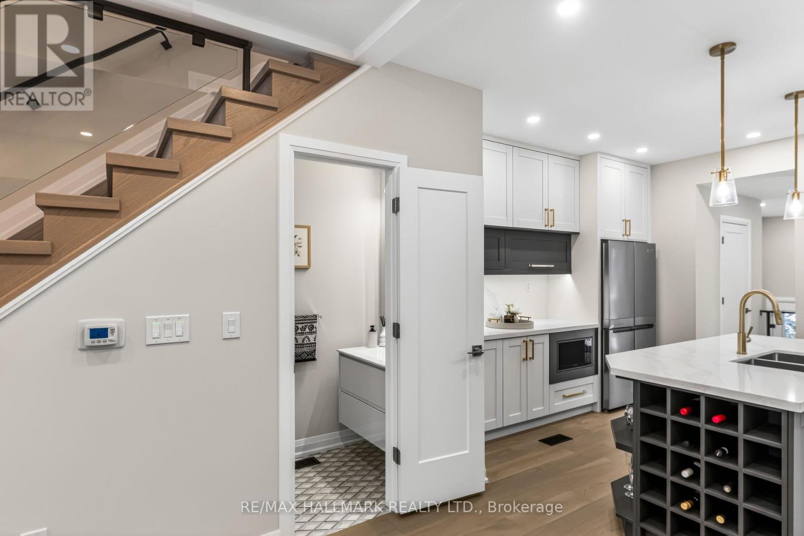 47 Harcourt Avenue, Toronto, Ontario  M4J 1J3 - Photo 12 - E13129874