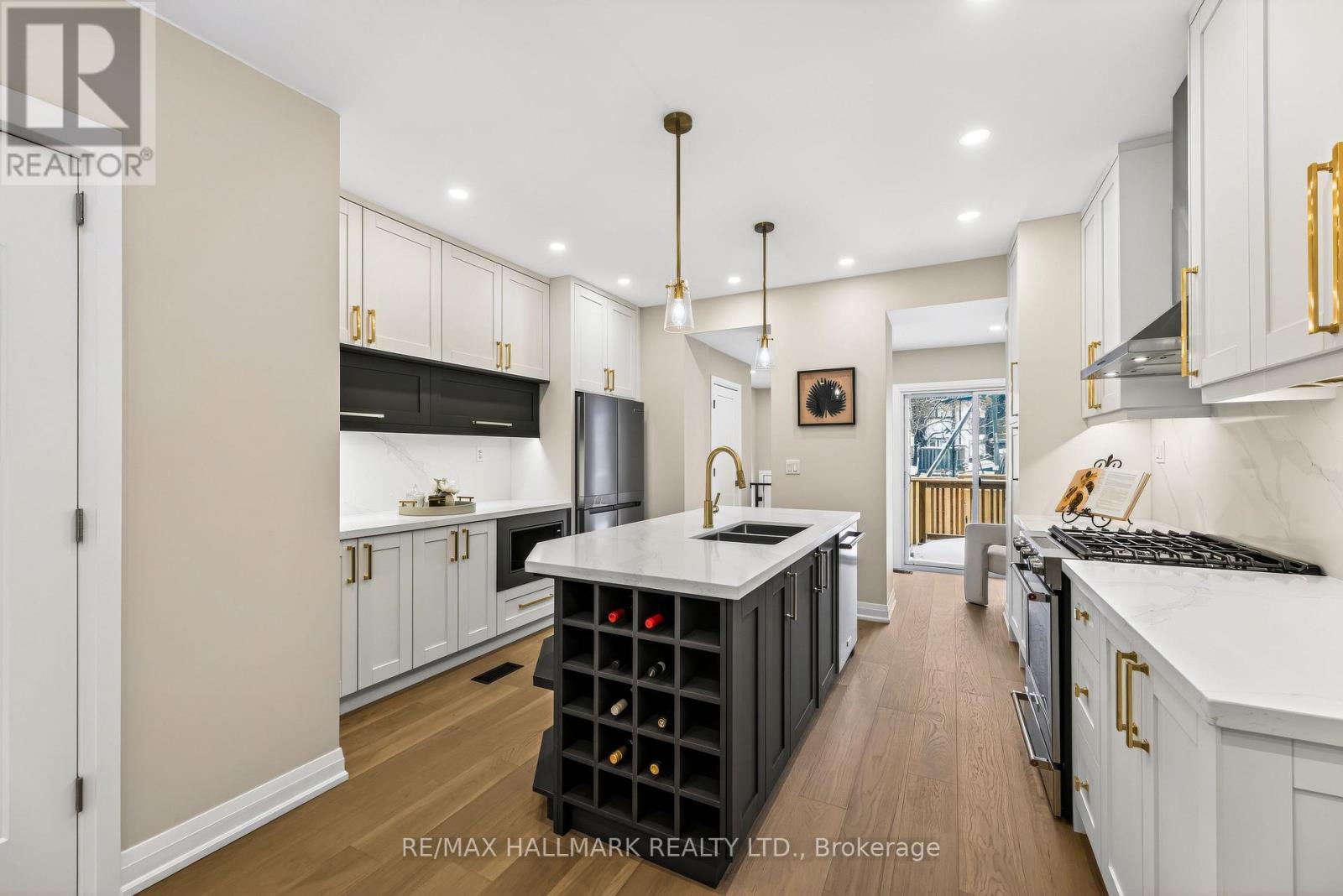 47 Harcourt Avenue, Toronto, Ontario  M4J 1J3 - Photo 14 - E13129874