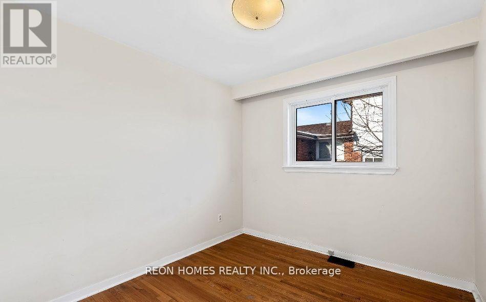 (Main) - 557 Morrish Road, Toronto, Ontario  M1C 1G2 - Photo 11 - E13129920