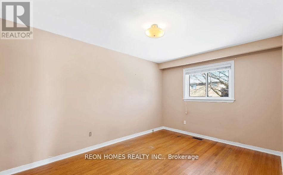 (Main) - 557 Morrish Road, Toronto, Ontario  M1C 1G2 - Photo 13 - E13129920