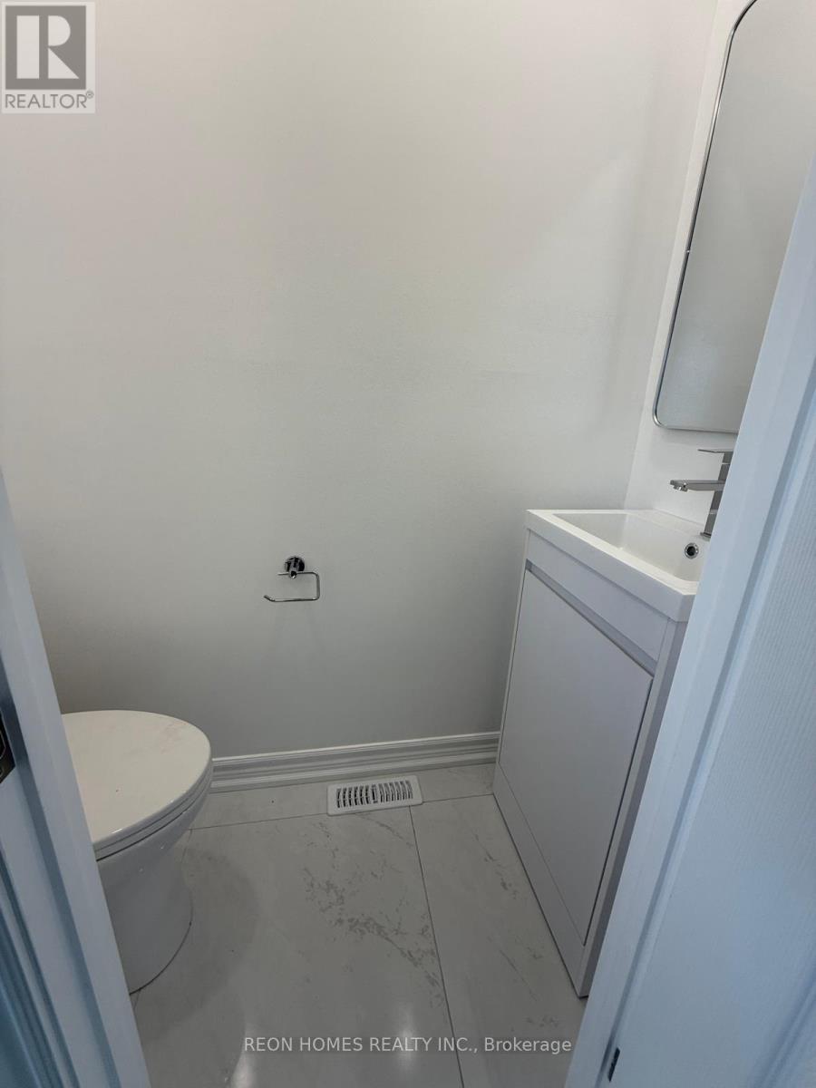 (Main) - 557 Morrish Road, Toronto, Ontario  M1C 1G2 - Photo 18 - E13129920