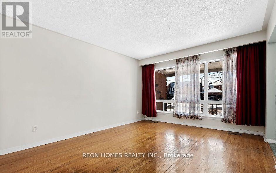 (Main) - 557 Morrish Road, Toronto, Ontario  M1C 1G2 - Photo 4 - E13129920