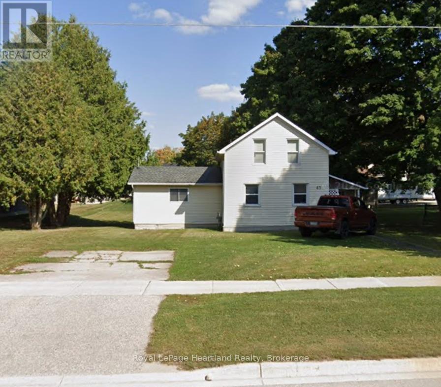 43 CLINTON STREET, South Bruce, Ontario
