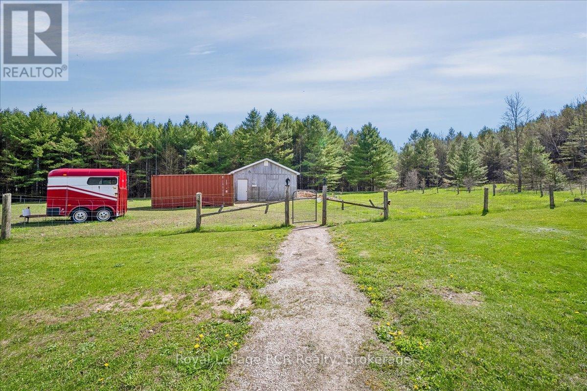 79668 Zion Church Road, Georgian Bluffs, Ontario  N0H 2T0 - Photo 36 - X13121350