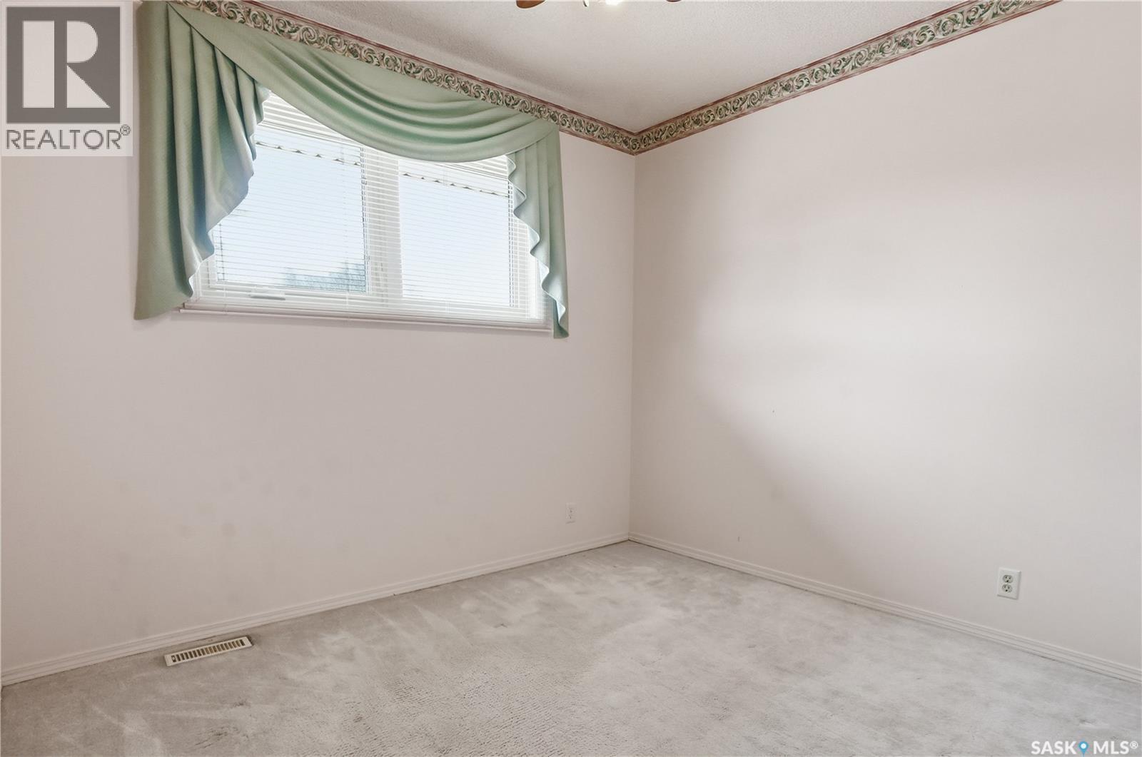 2 Culliton Crescent, Regina, Saskatchewan  S4S 4J6 - Photo 20 - SK035598