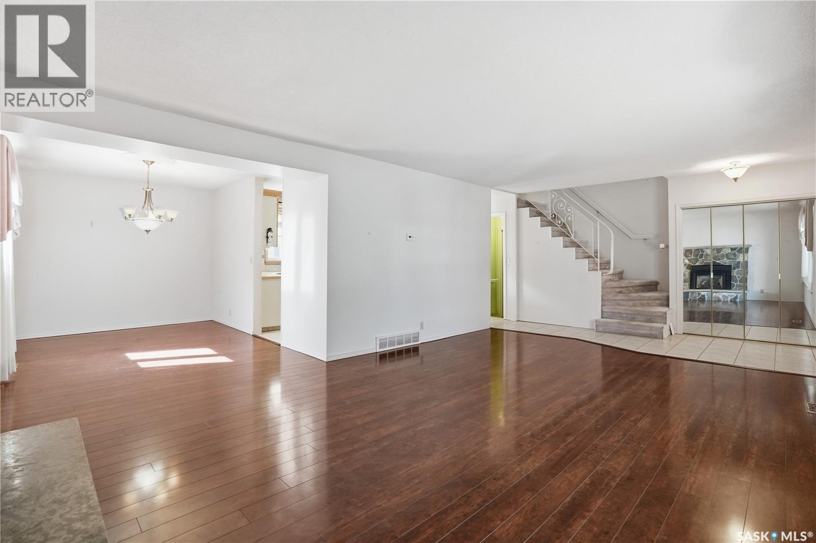 2 Culliton Crescent, Regina, Saskatchewan  S4S 4J6 - Photo 6 - SK035598