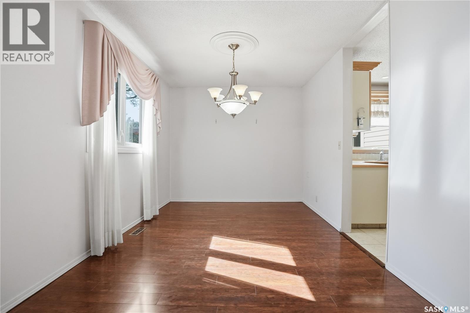 2 Culliton Crescent, Regina, Saskatchewan  S4S 4J6 - Photo 7 - SK035598