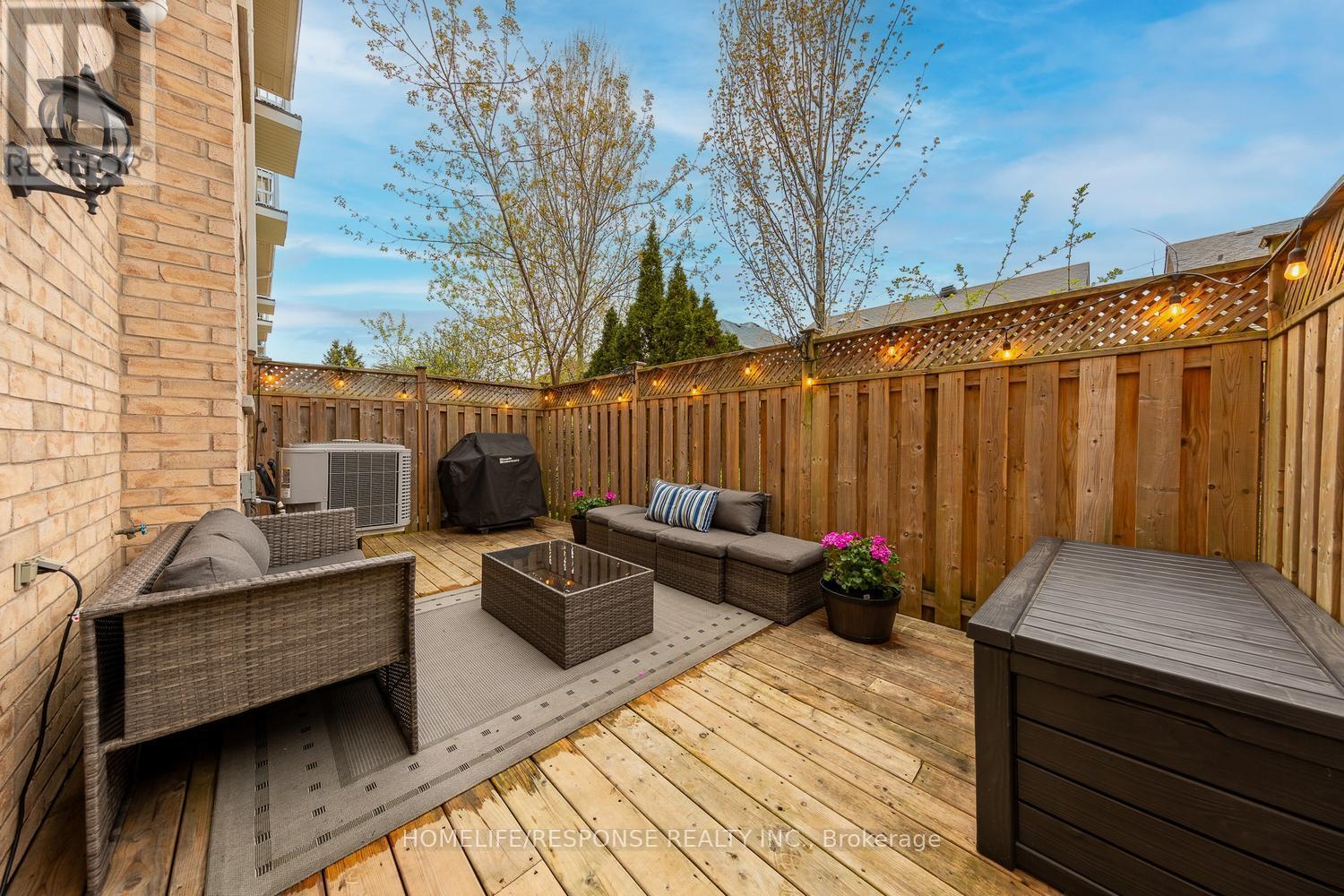 Unit 8 - 15 Old Colony Road, Richmond Hill, Ontario  L4E 4L5 - Photo 19 - N13129856