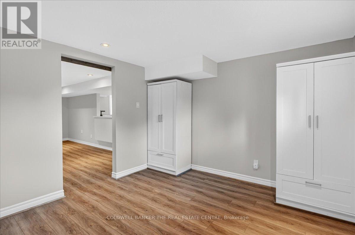 117 Bolton Avenue, Newmarket, Ontario  L3Y 2X3 - Photo 3 - N13129876